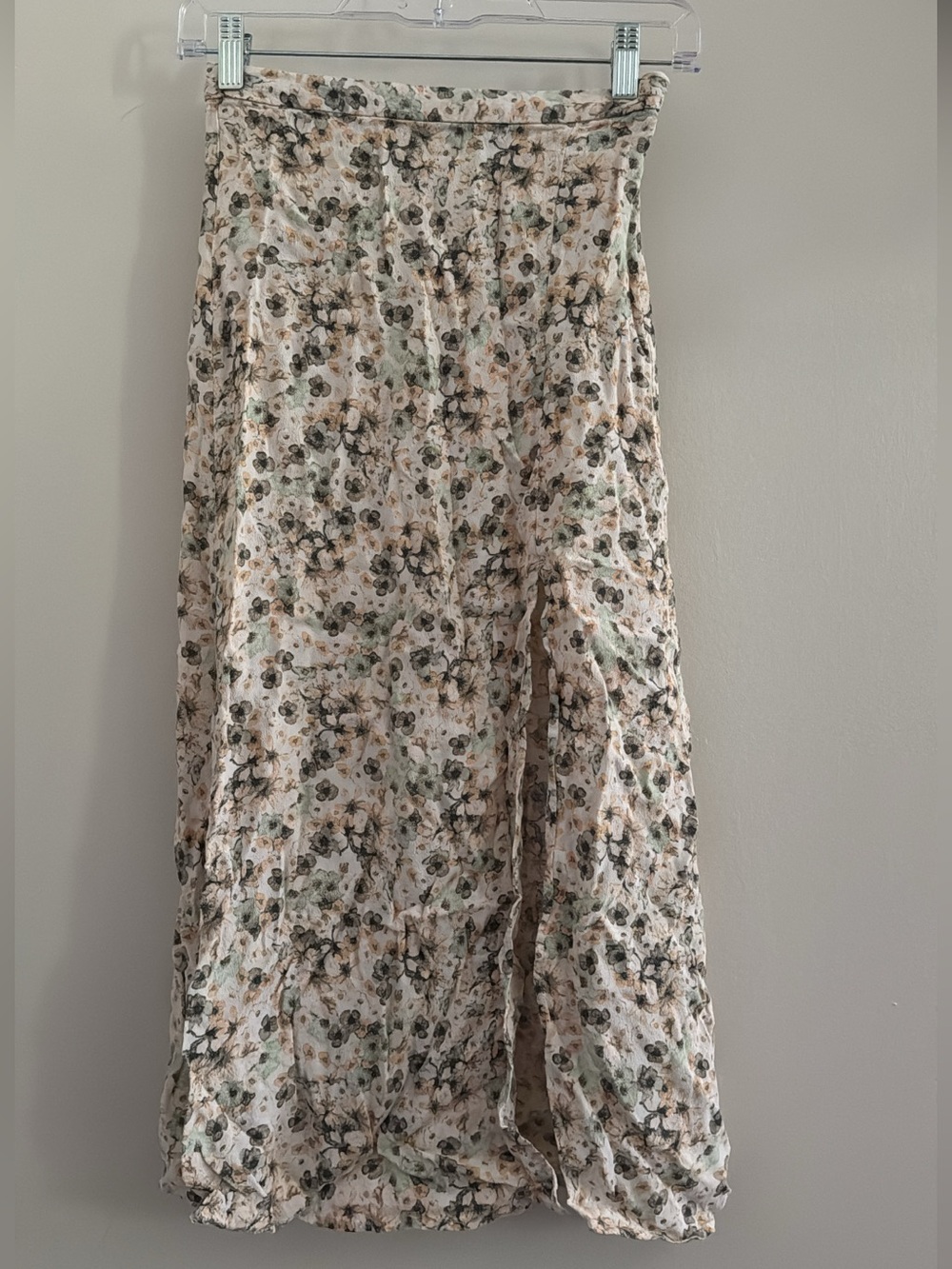H&M Cream Floral Midi Skirt with Green and Tan Accents